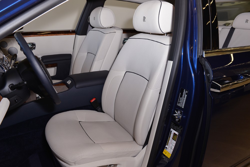 2013 Rolls-Royce Ghost Image 11