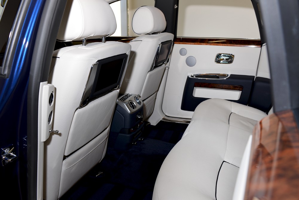 2013 Rolls-Royce Ghost Image 15