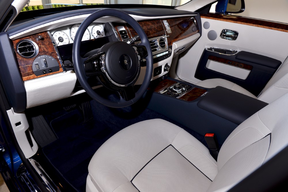 2013 Rolls-Royce Ghost Image 3