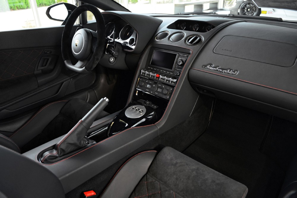 2014 Lamborghini Gallardo Image 9