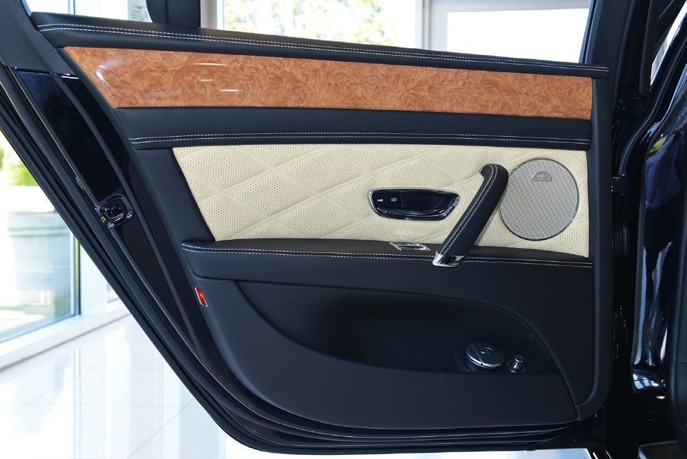 2014 Bentley Flying Spur Image 16