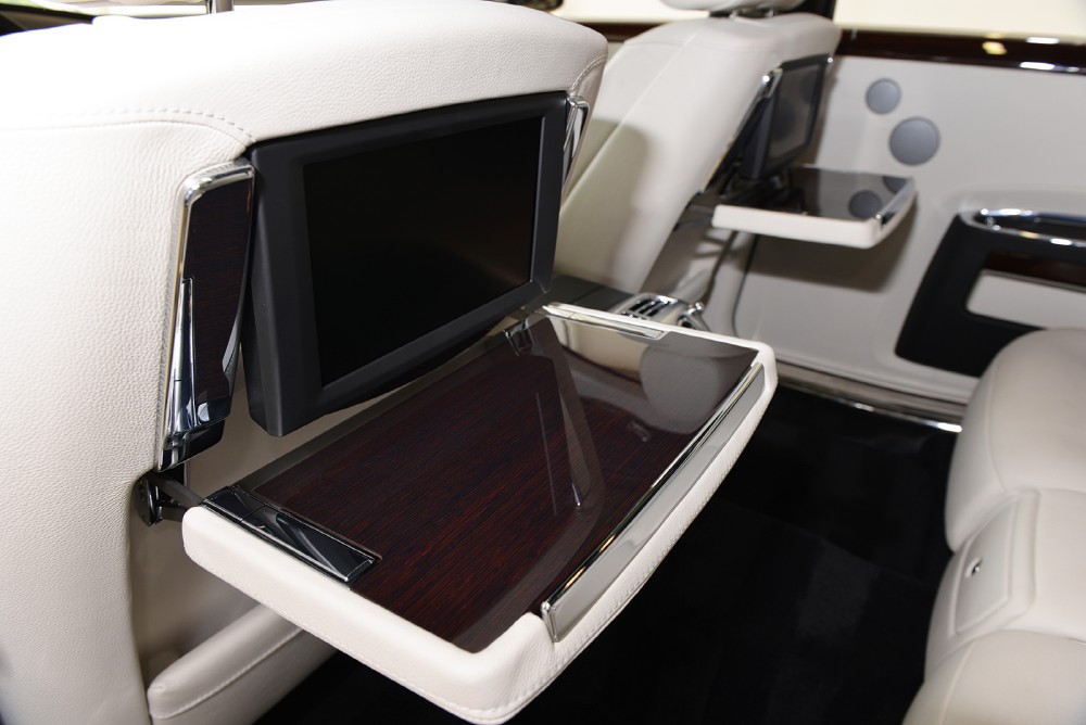 2013 Rolls-Royce Ghost EWB Image 16