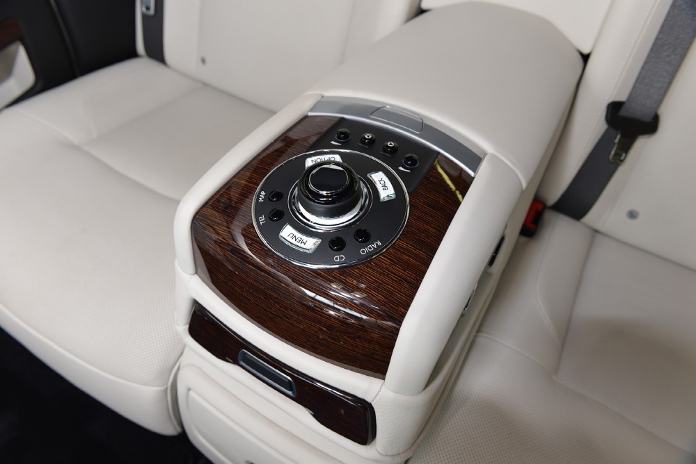 2013 Rolls-Royce Ghost EWB Image 17