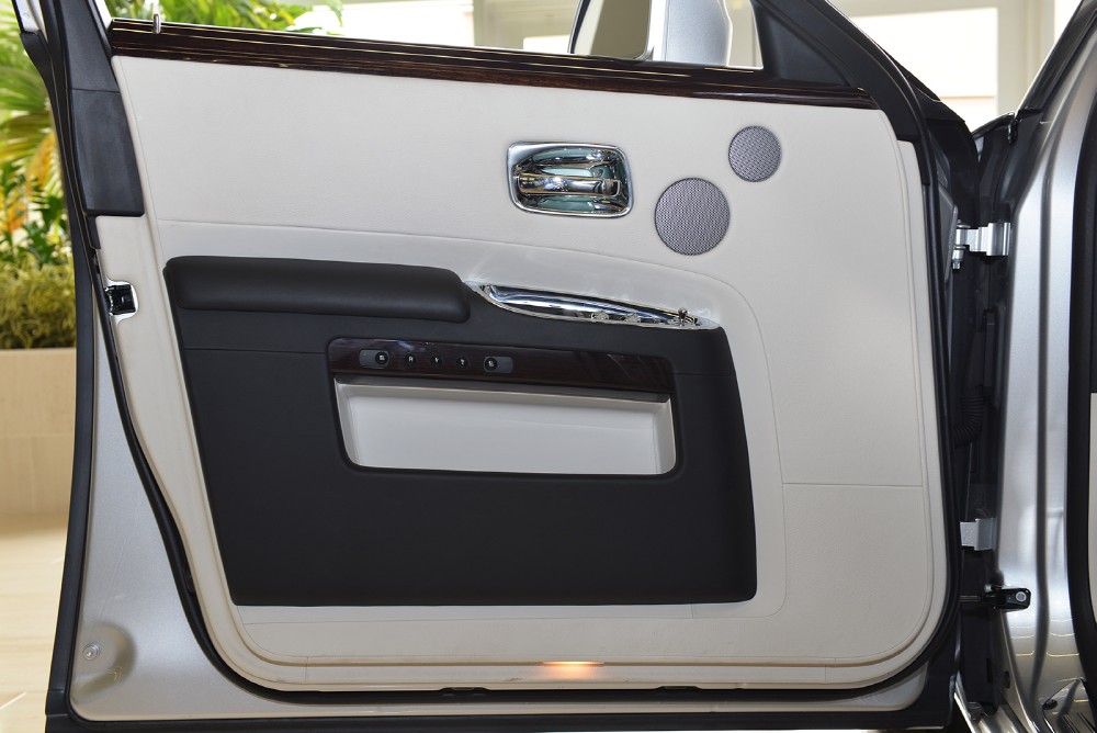 2013 Rolls-Royce Ghost EWB Image 20