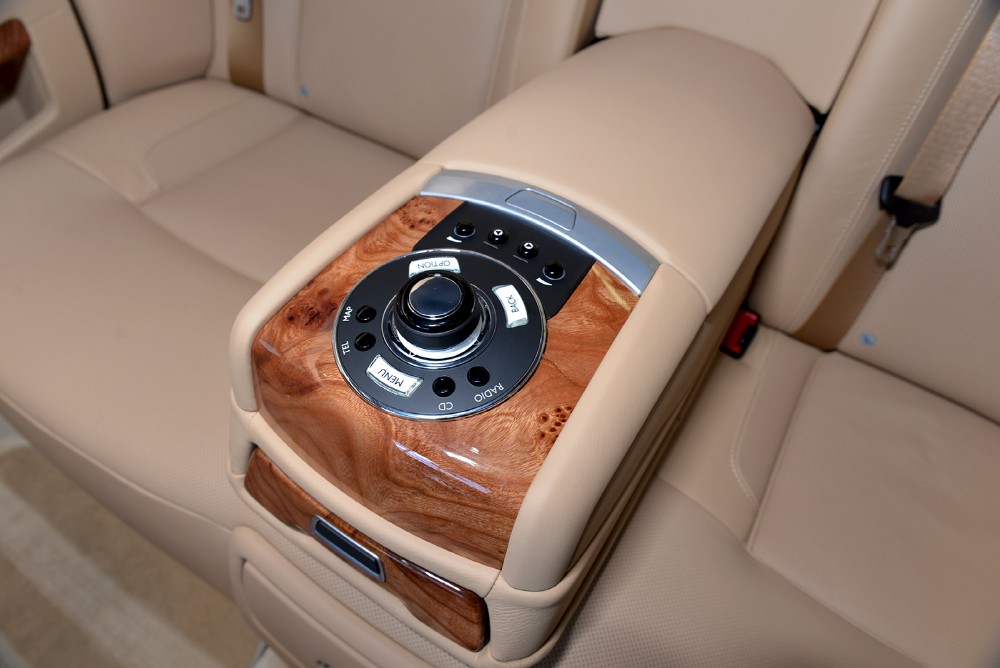 2013 Rolls-Royce Ghost Image 16