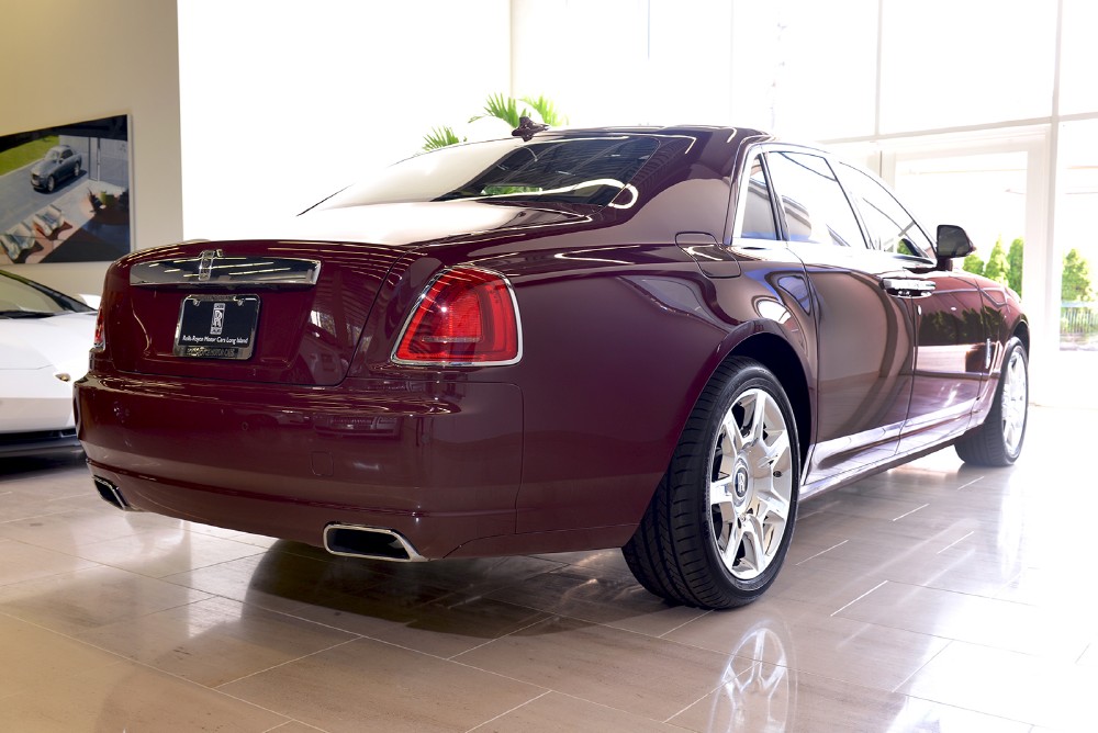2013 Rolls-Royce Ghost Image 2