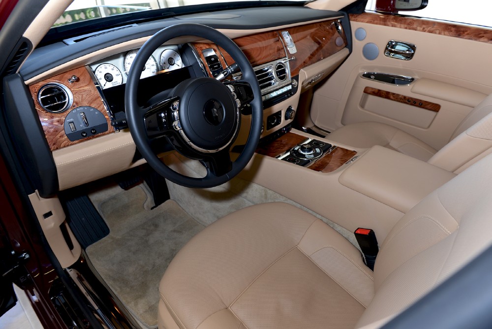 2013 Rolls-Royce Ghost Image 3