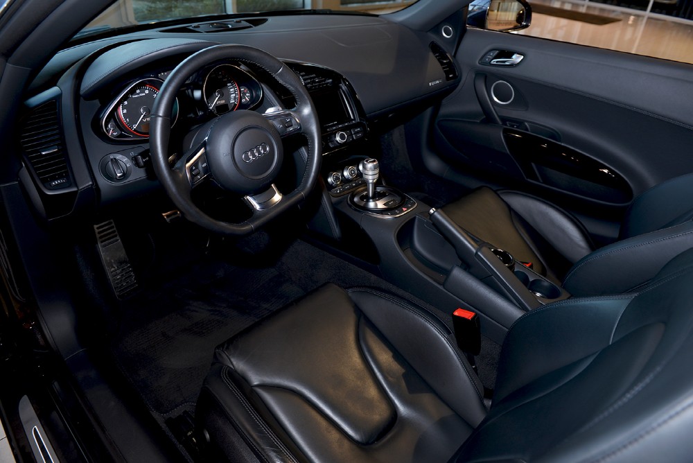 2011 Audi R8 Image 3