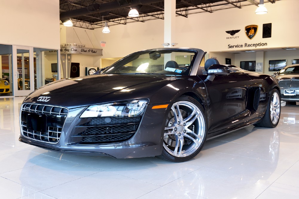 2011 Audi R8 Image 1