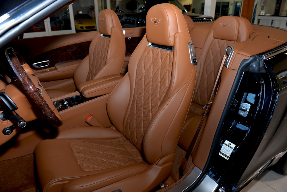 2013 Bentley Continental GT Convertible Image 12
