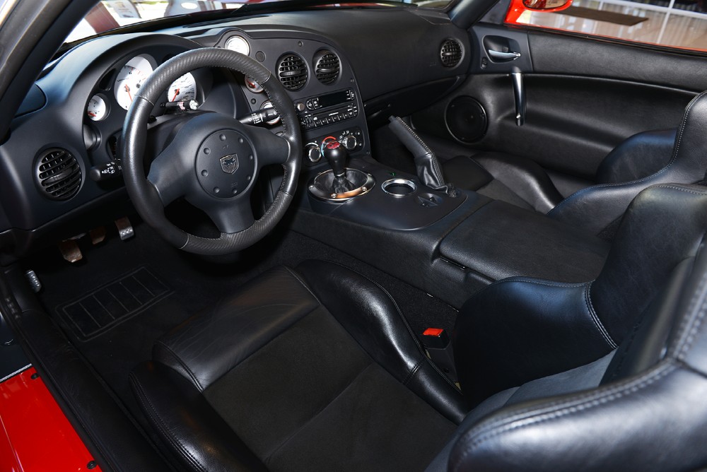 2003 Dodge Viper Image 4