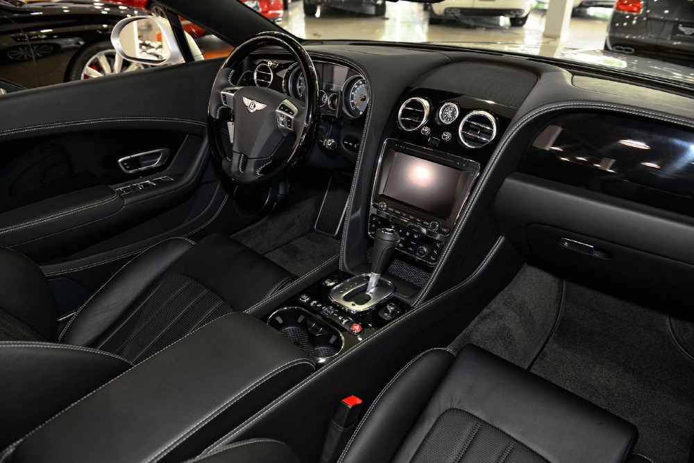 2013 Bentley Continental GT V8 Convertible Image 11
