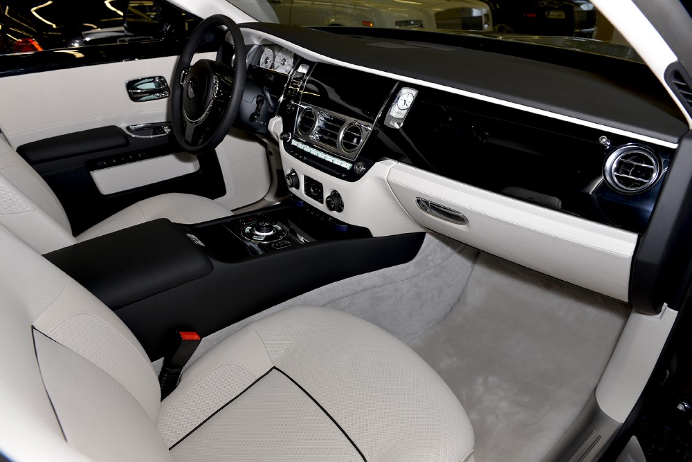 2013 Rolls-Royce Ghost EWB Image 10