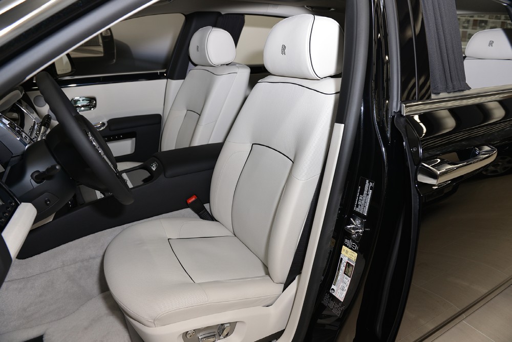 2013 Rolls-Royce Ghost EWB Image 9