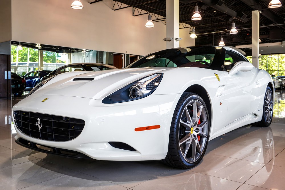 2010 Ferrari California Image 9
