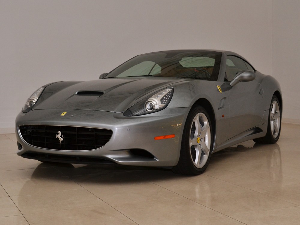 2010 Ferrari California Image 13
