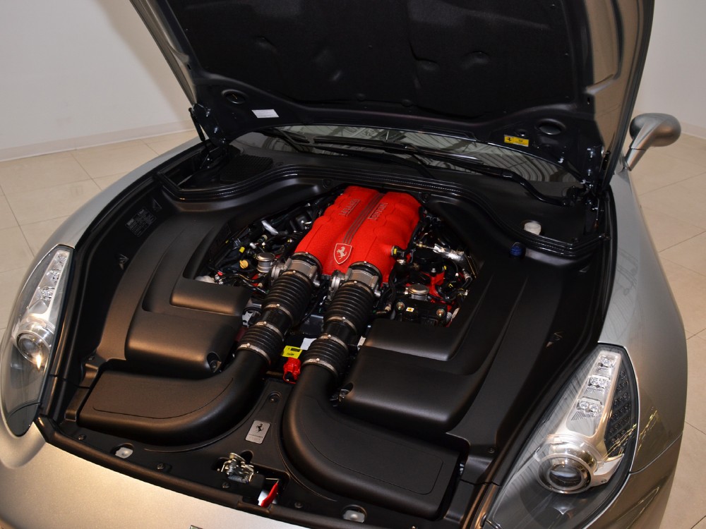 2010 Ferrari California Image 28