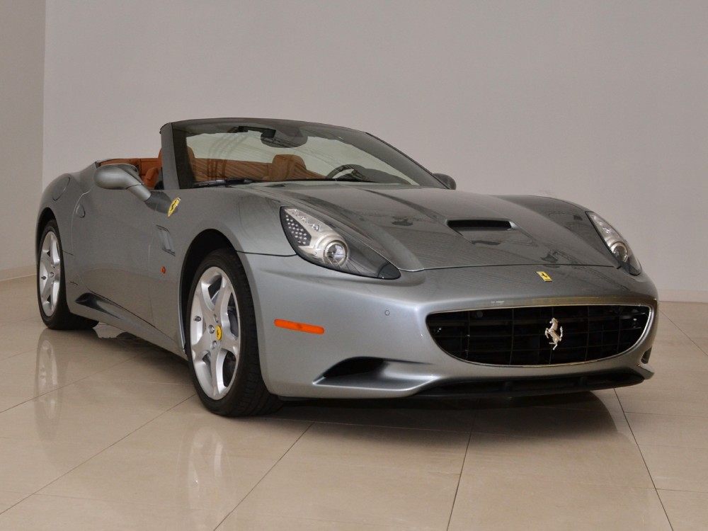 2010 Ferrari California Image 8