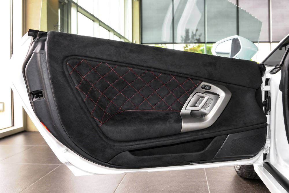 2014 Lamborghini Gallardo Image 16
