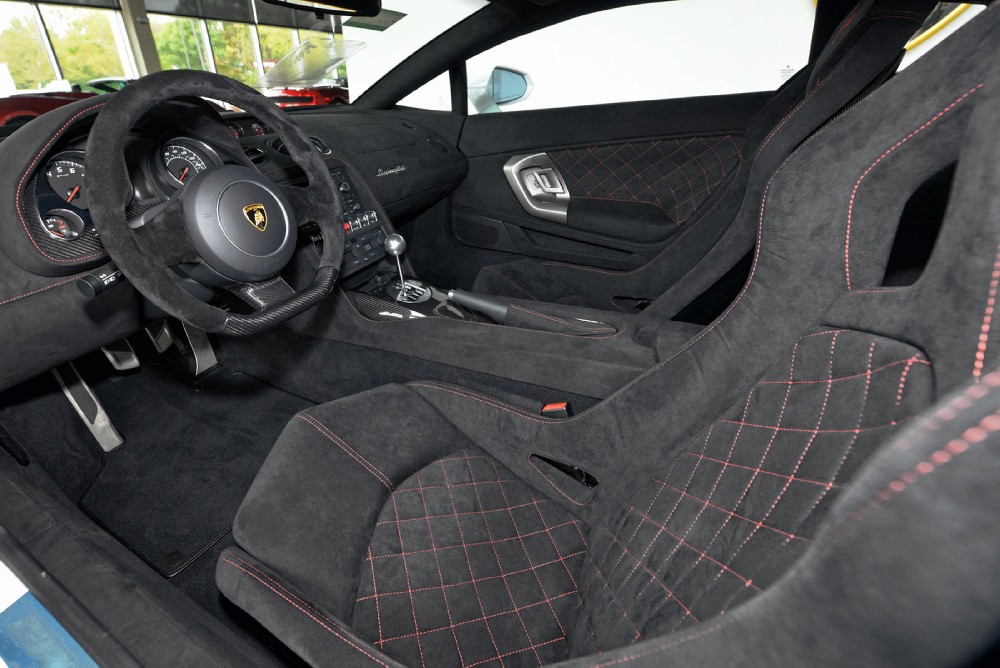 2014 Lamborghini Gallardo Image 3