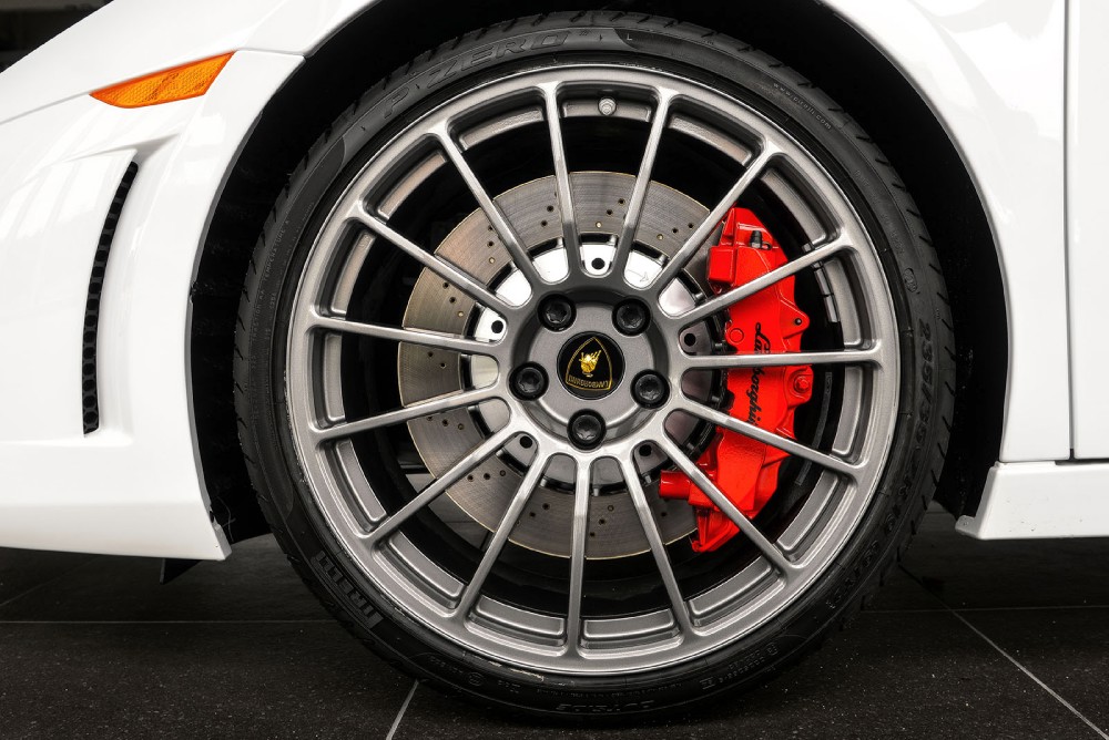 2014 Lamborghini Gallardo Image 4