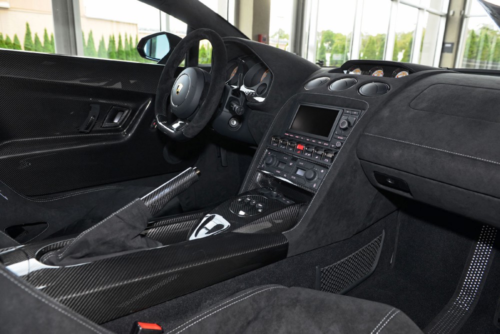 2014 Lamborghini Gallardo Image 10