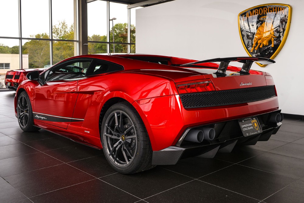 2014 Lamborghini Gallardo Image 2