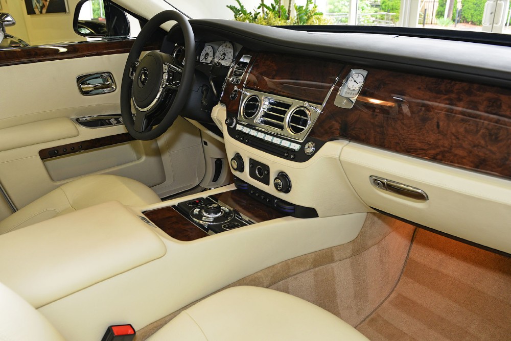 2013 Rolls-Royce Ghost EWB Image 9