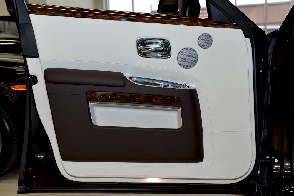 2014 Rolls-Royce Ghost Image 18