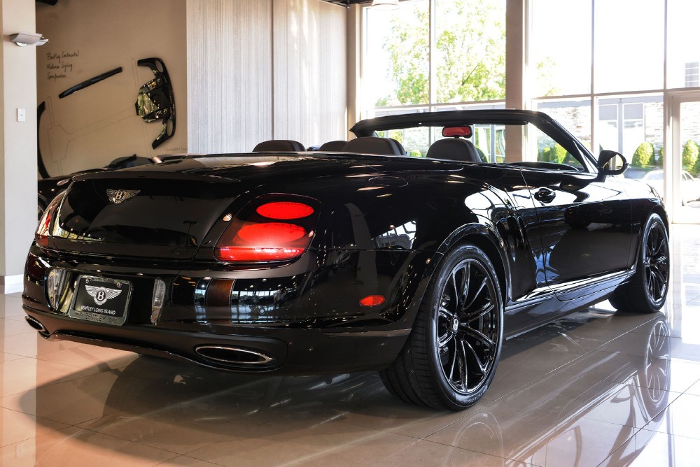 2011 Bentley Continental Supersports Convertible Image 2