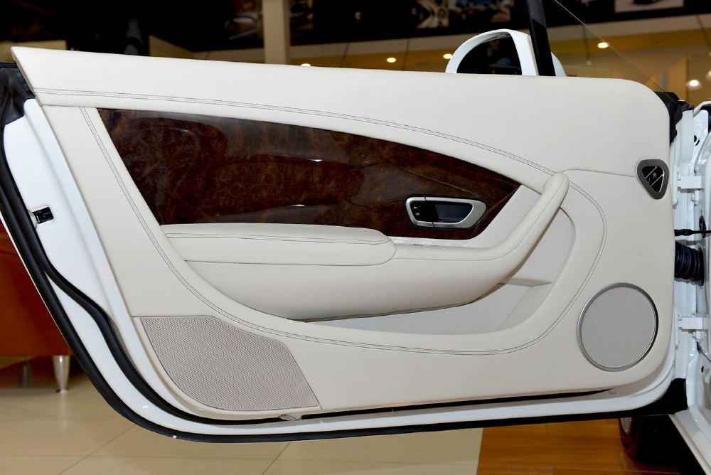 2014 Bentley Continental GT Speed Convertible Image 14