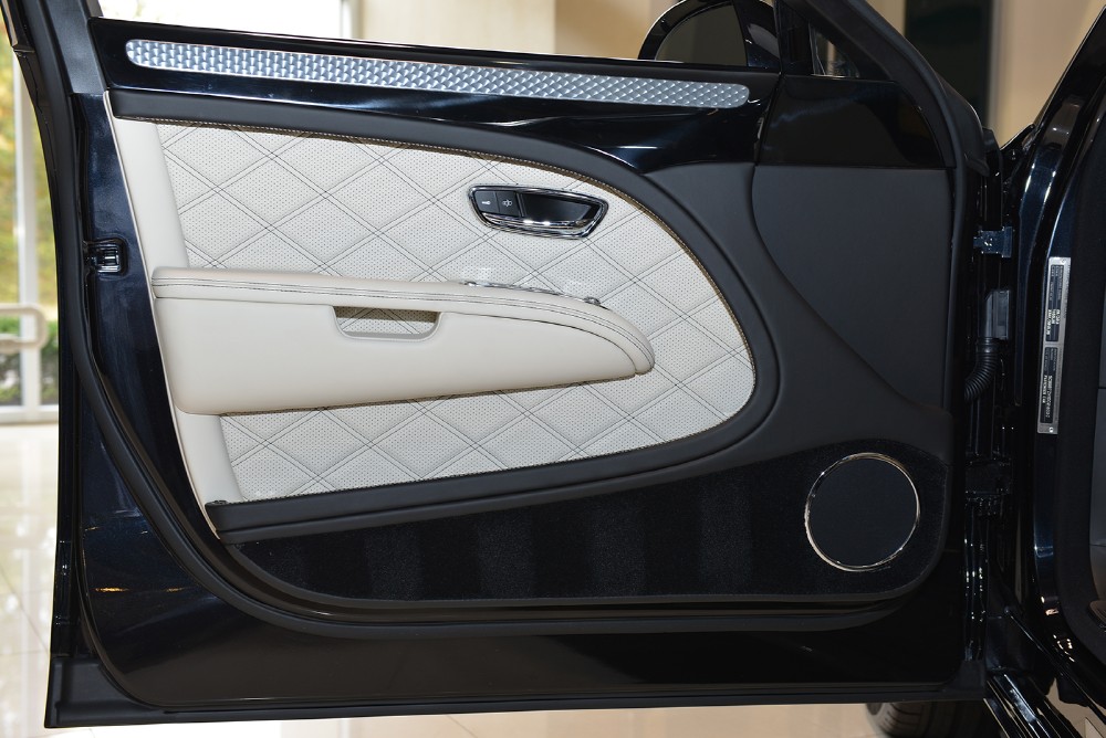 2013 Bentley Mulsanne Image 18