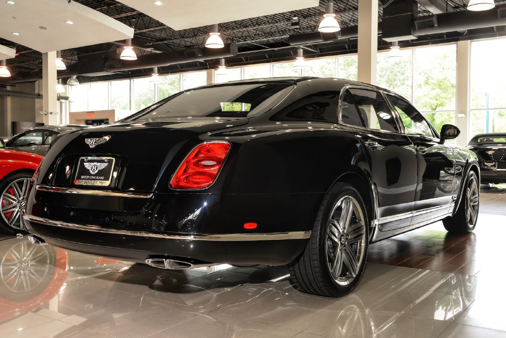 2013 Bentley Mulsanne Image 2