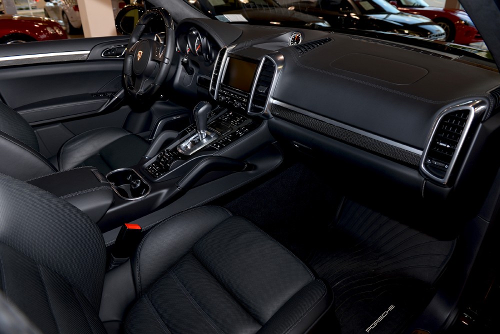 2014 Porsche Cayenne Image 10