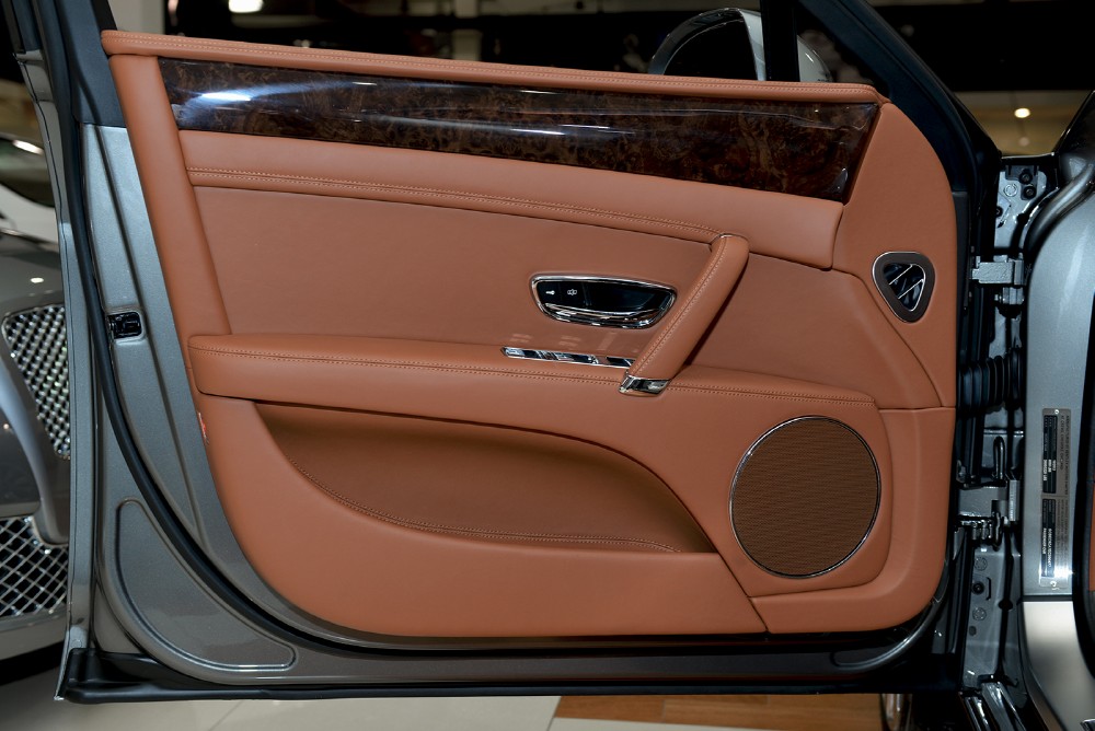 2014 Bentley Flying Spur Image 16