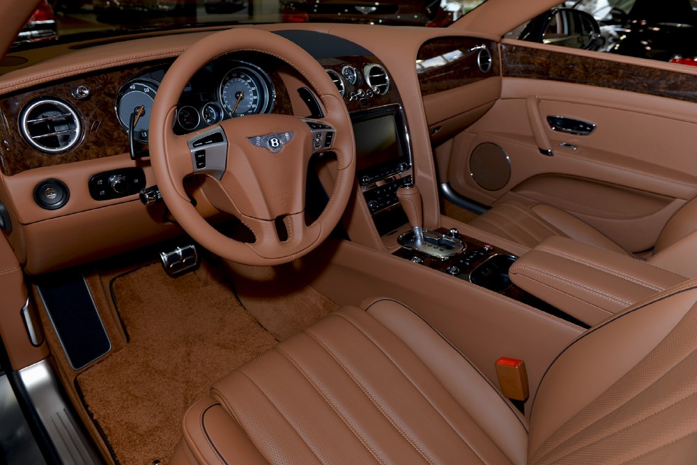 2014 Bentley Flying Spur Image 2