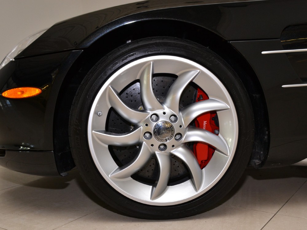 2009 Mercedes-Benz SLR-Class Image 4