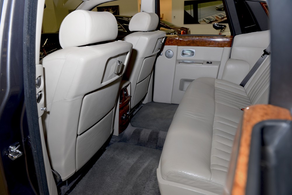2006 Rolls-Royce Phantom Image 13