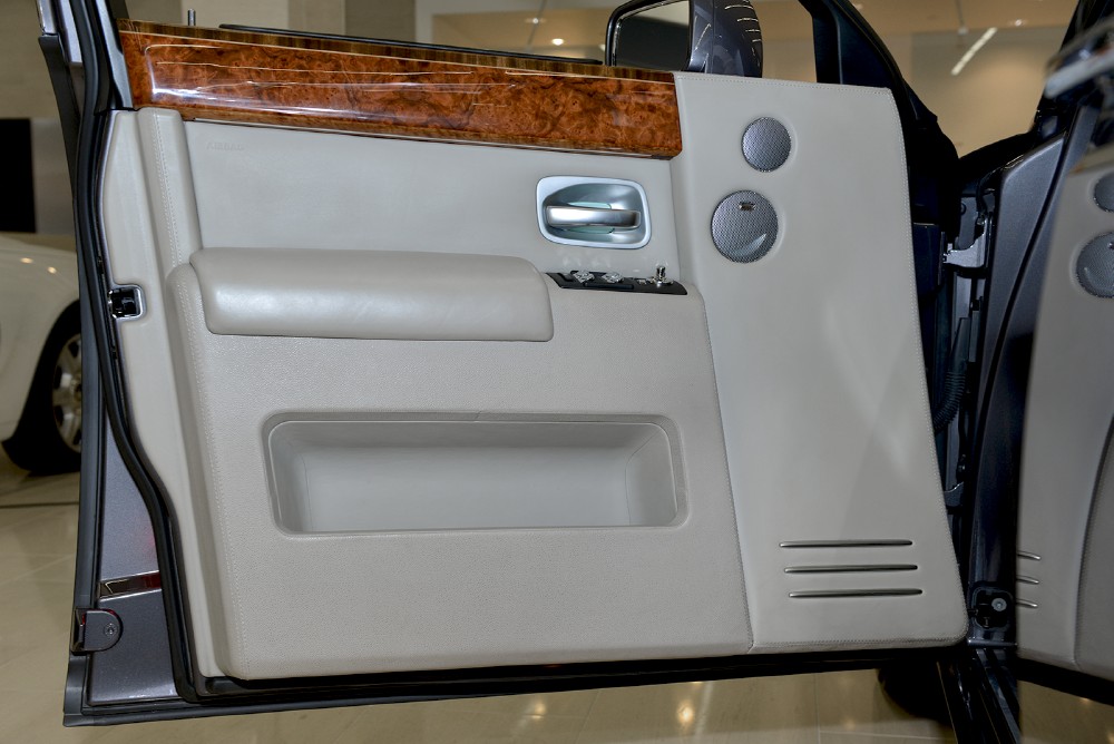 2006 Rolls-Royce Phantom Image 15