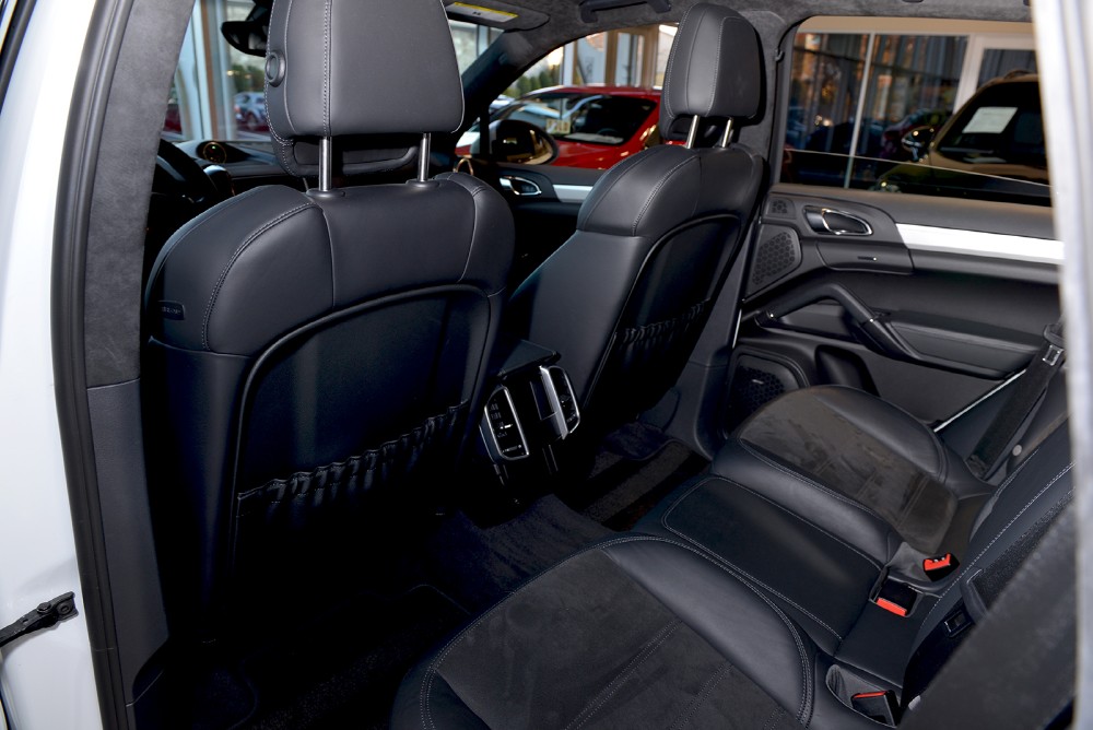 2013 Porsche Cayenne Image 13