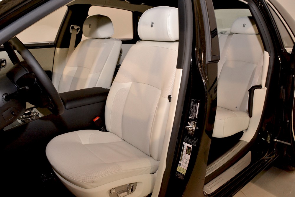 2011 Rolls-Royce Ghost Image 9