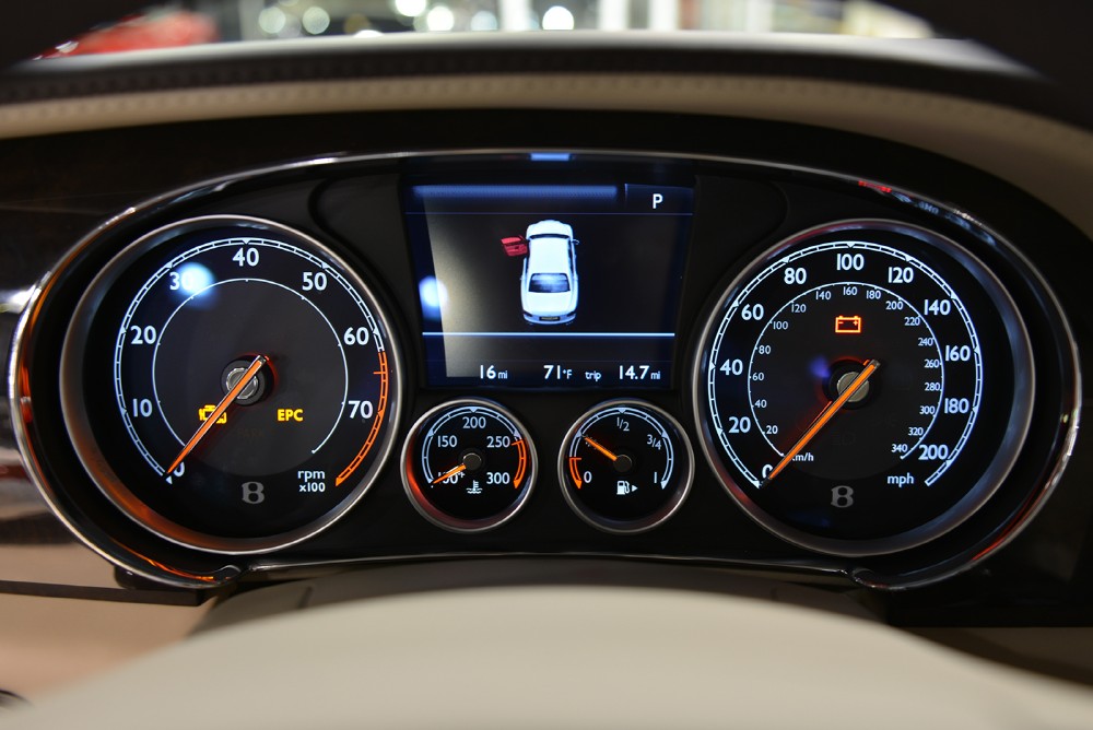 2014 Bentley Flying Spur Image 13