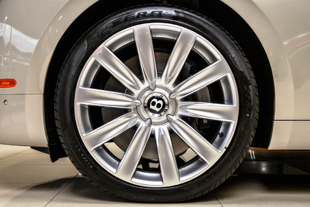 2014 Bentley Flying Spur Image 4