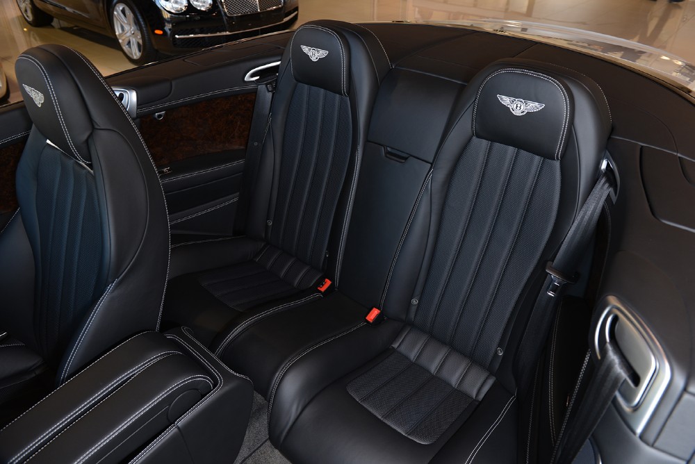 2012 Bentley Continental GT Convertible Image 12