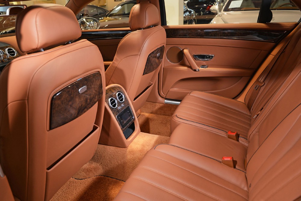 2014 Bentley Flying Spur Image 17