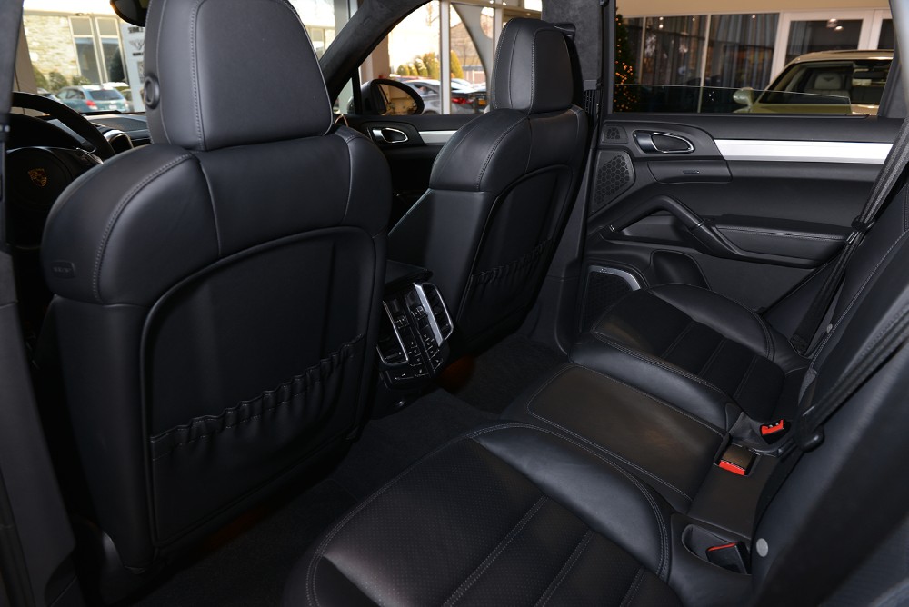 2012 Porsche Cayenne Image 12