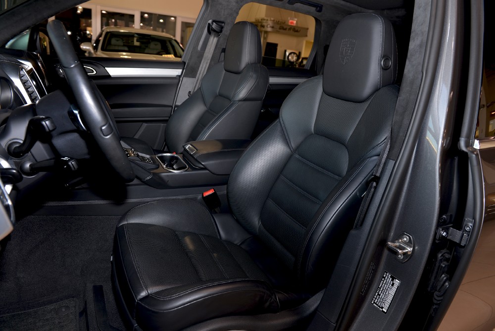2012 Porsche Cayenne Image 9